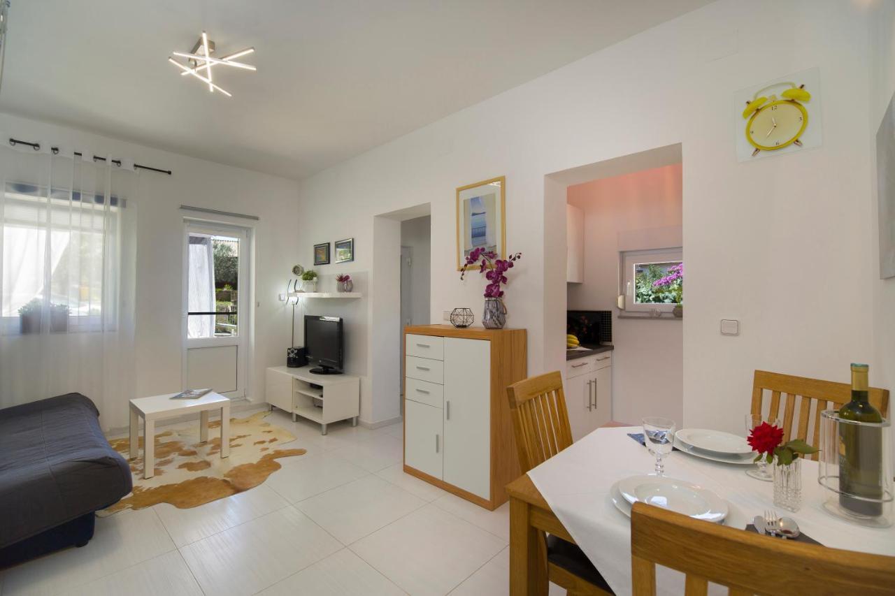 Apartment Katy بولا المظهر الخارجي الصورة